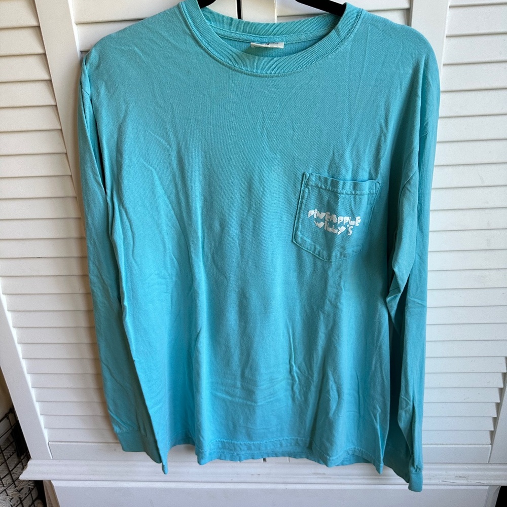 Pineapple Willy's Long Sleeve Tee